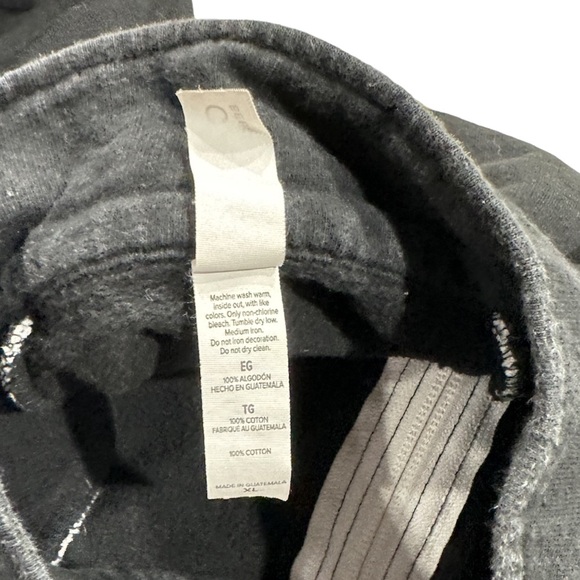 Sweatshirt - Picture 2 of 5